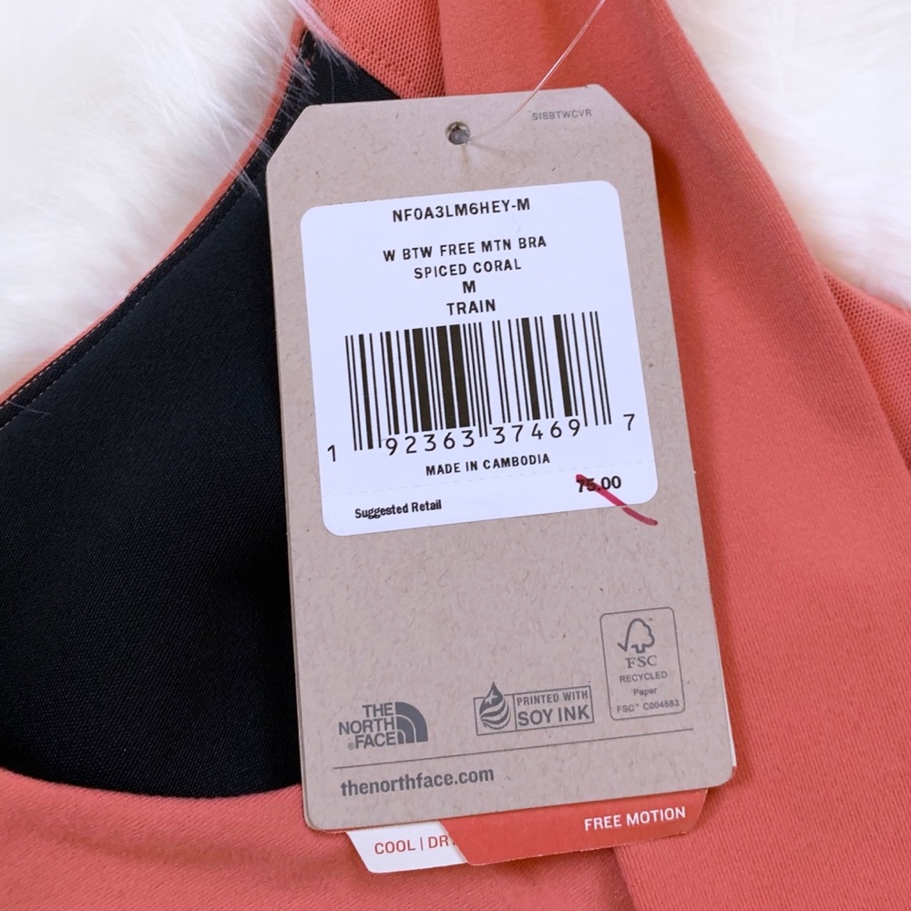 The North Face Beyond The Wall Free Motion Bra - Picture 5 of 6